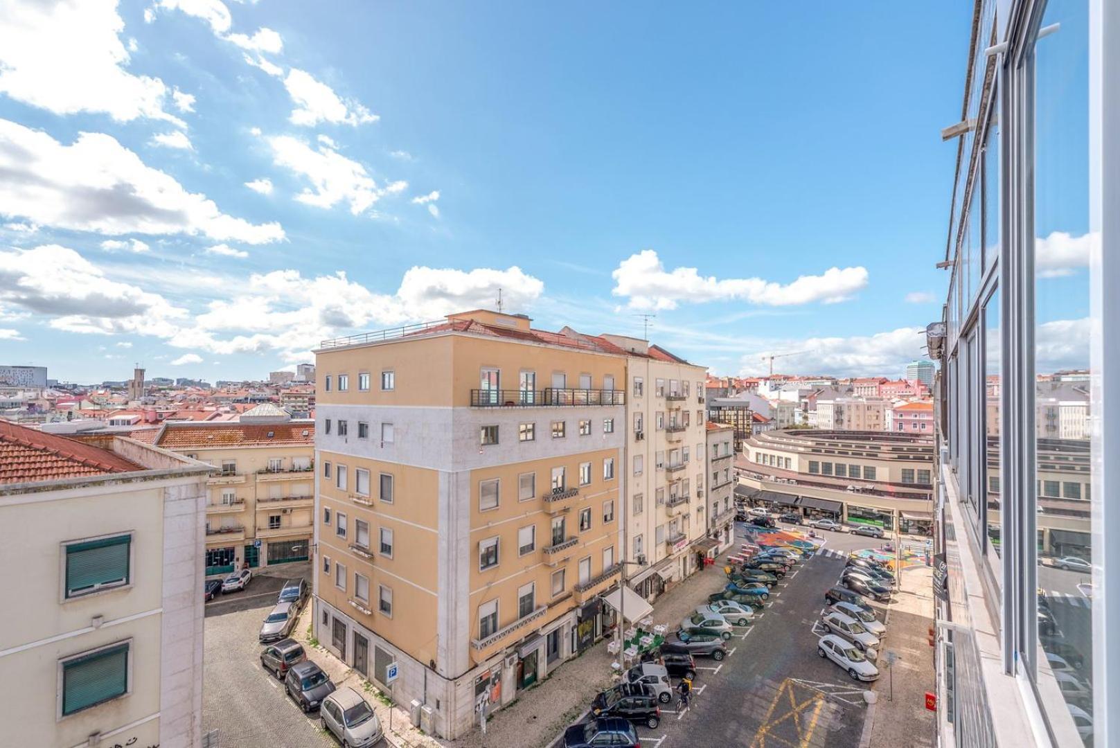 Guestready - Vibrant 2Br Apartment Lisbon Exterior photo