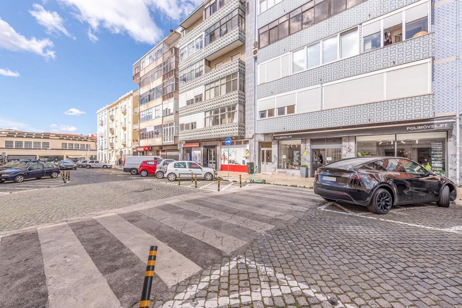 Guestready - Vibrant 2Br Apartment Lisbon Exterior photo